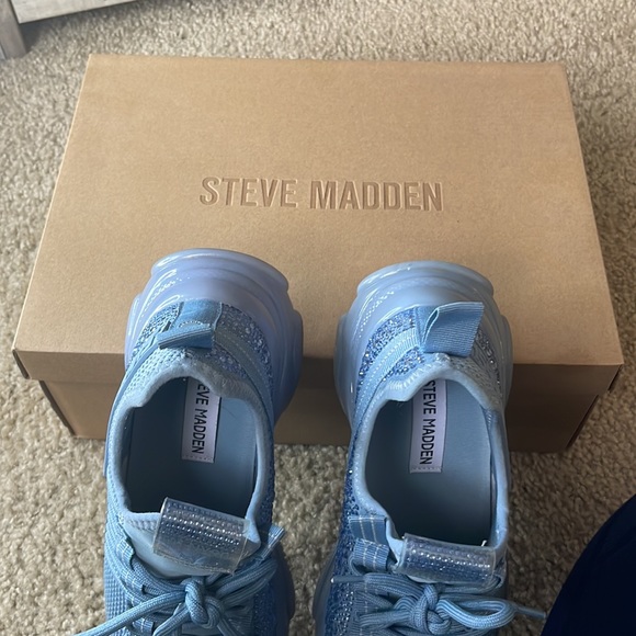 Steve Madden Sneakers Light Purple - Picture 4 of 4